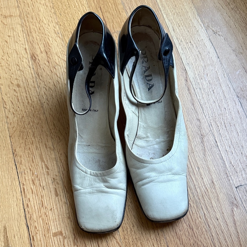 Prada Women's Black and Cream Heels